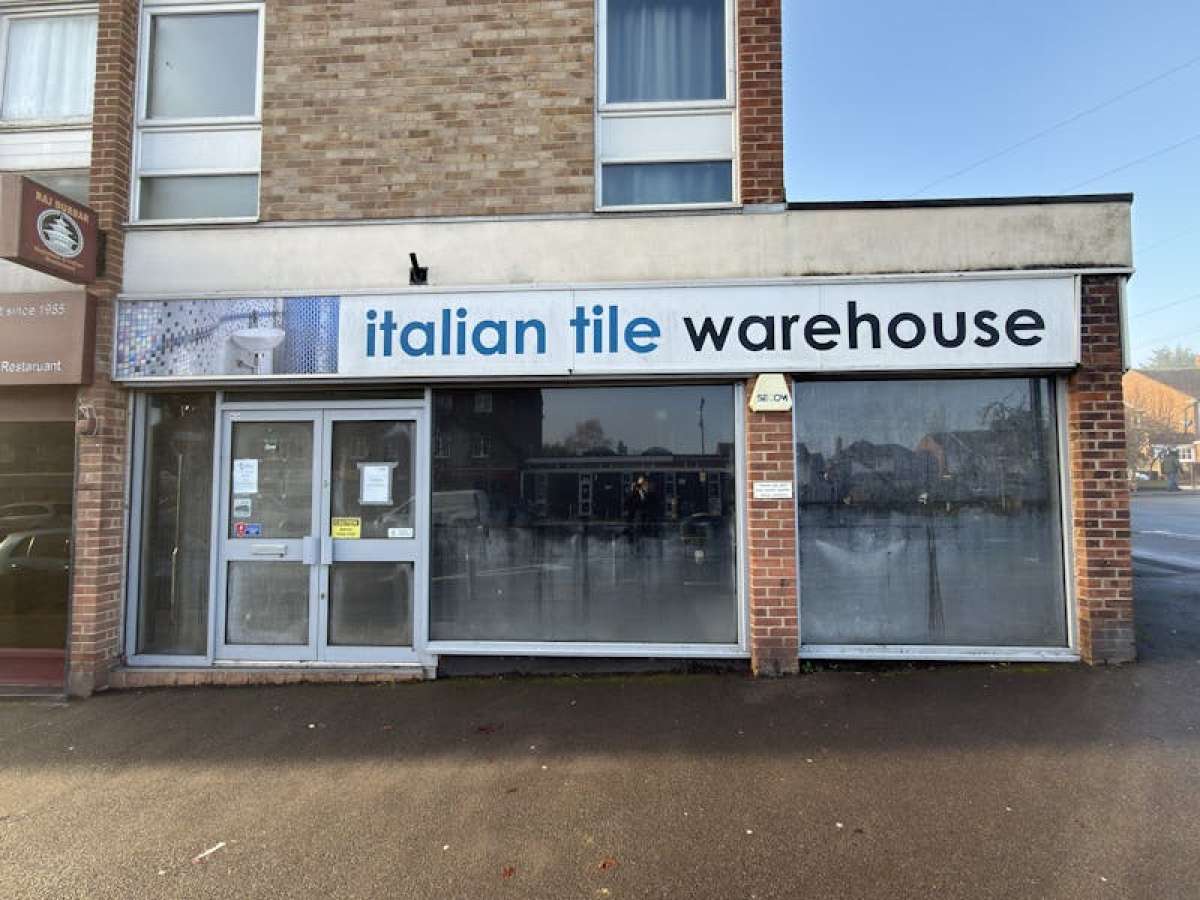 Industrial in Addlestone