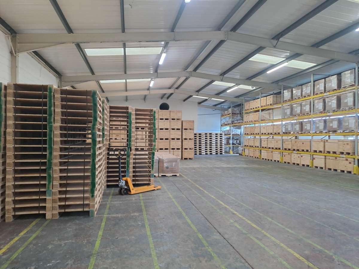 Industrial Unit in Plymouth - photo 3