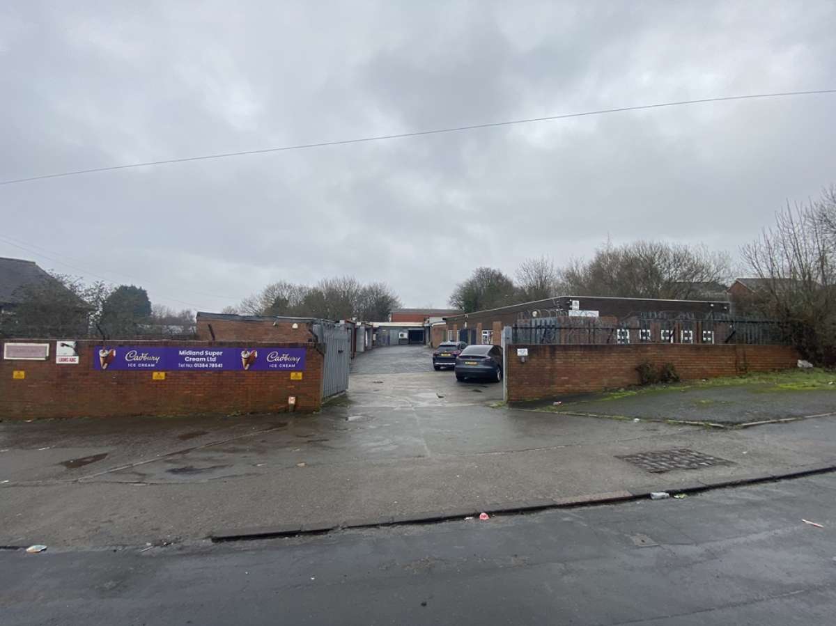 Industrial in Brierley Hill