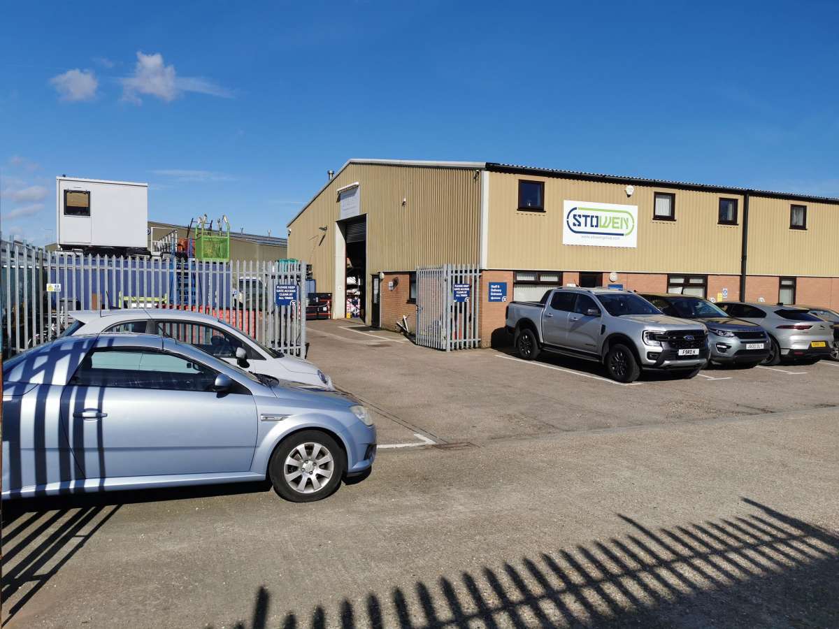 Industrial Unit in Great Yarmouth - photo 3