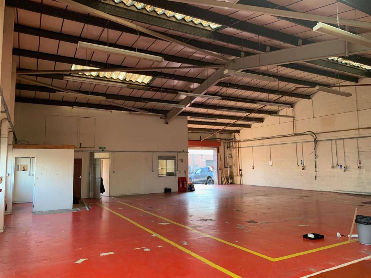 Industrial Unit in Nottingham - photo 4