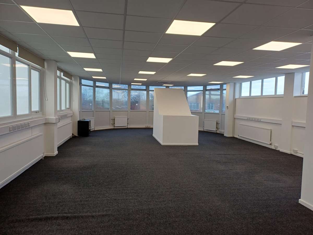 Industrial Unit in Leicester - photo 4