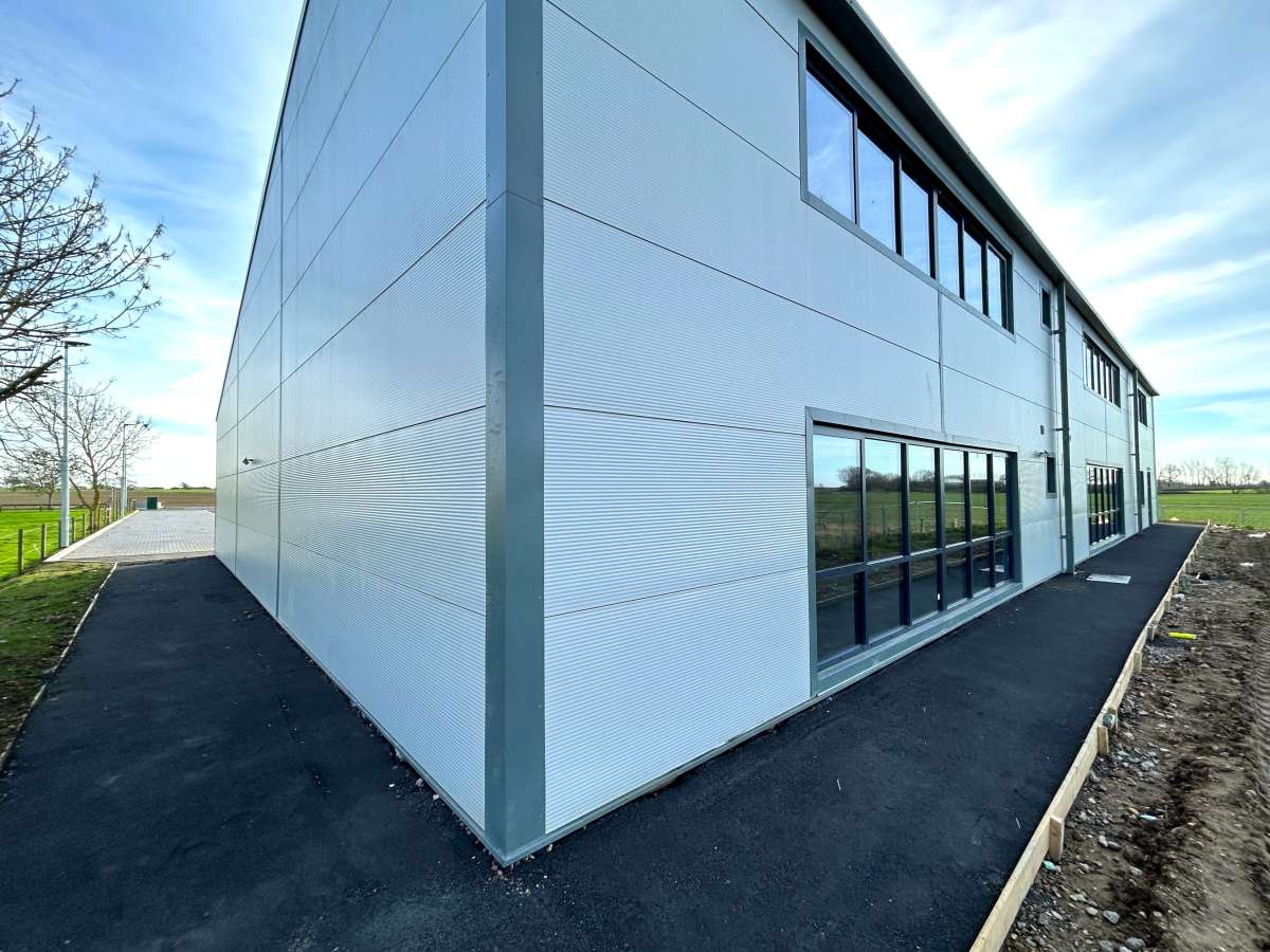 Industrial Unit in Maldon - photo 3