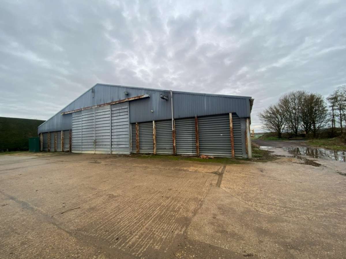 Industrial Unit in Saxmundham - photo 2