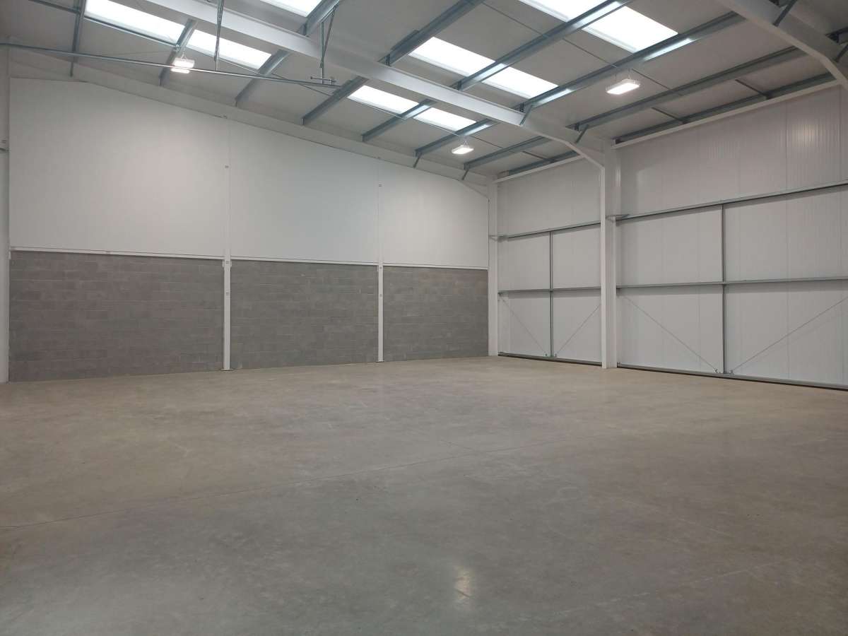 Industrial Unit in Yaxley - photo 2