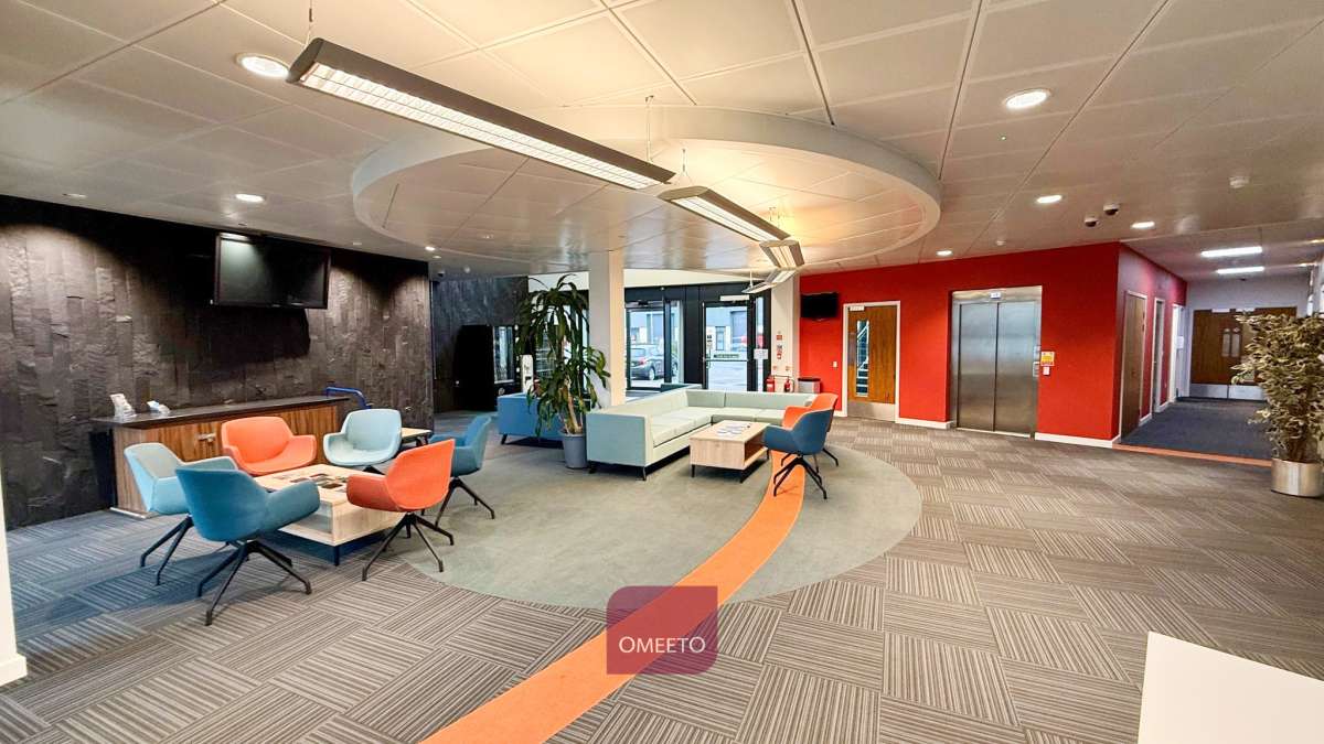 Office in Bolsover - photo 4