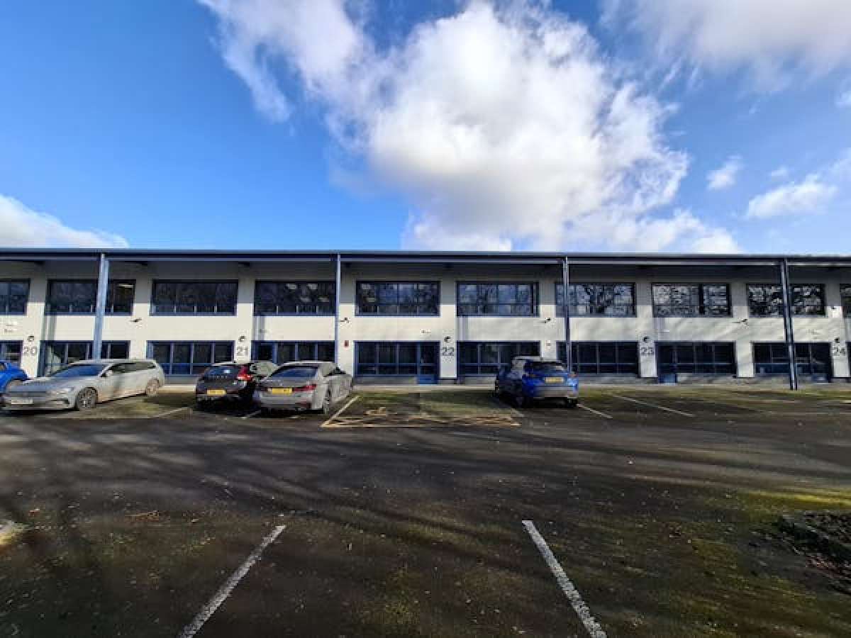 Industrial Unit in Pershore - photo 3