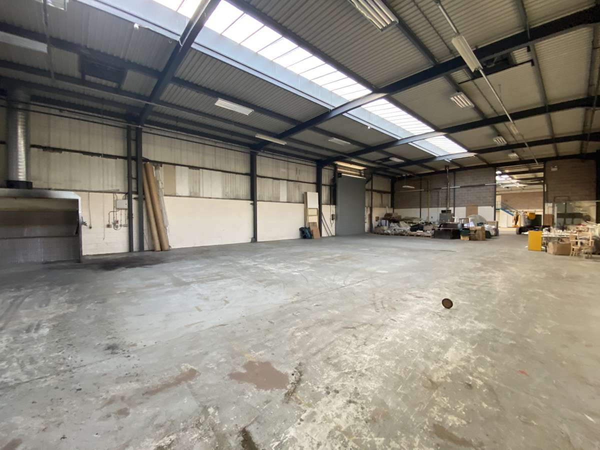 Industrial Unit in Redditch - photo 4