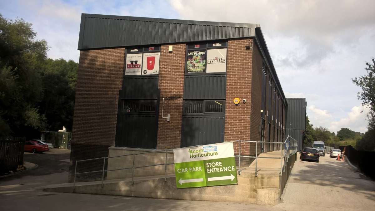 Industrial Unit in Sheffield - photo 2