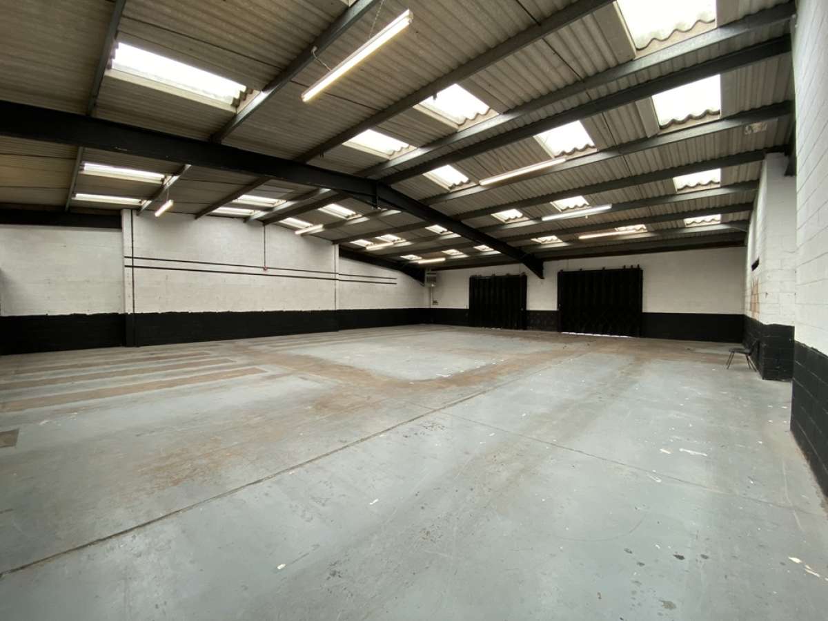Industrial Unit in Droitwich - photo 4