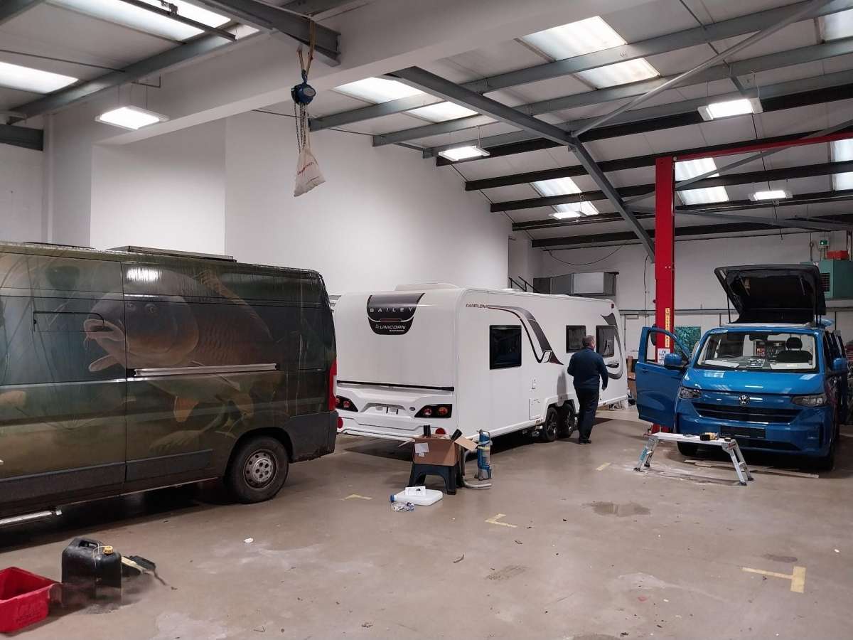 Industrial Unit in Tunbridge Wells - photo 4