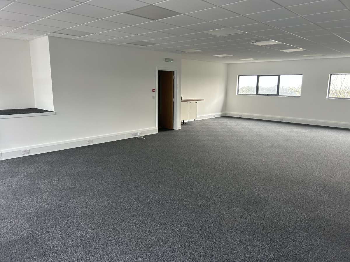 Industrial Unit in Derriford - photo 3