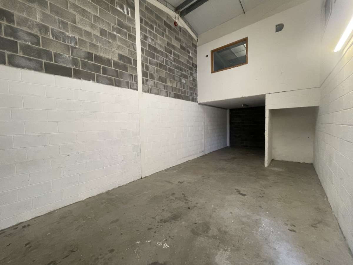 Industrial Unit in Ipplepen - photo 2