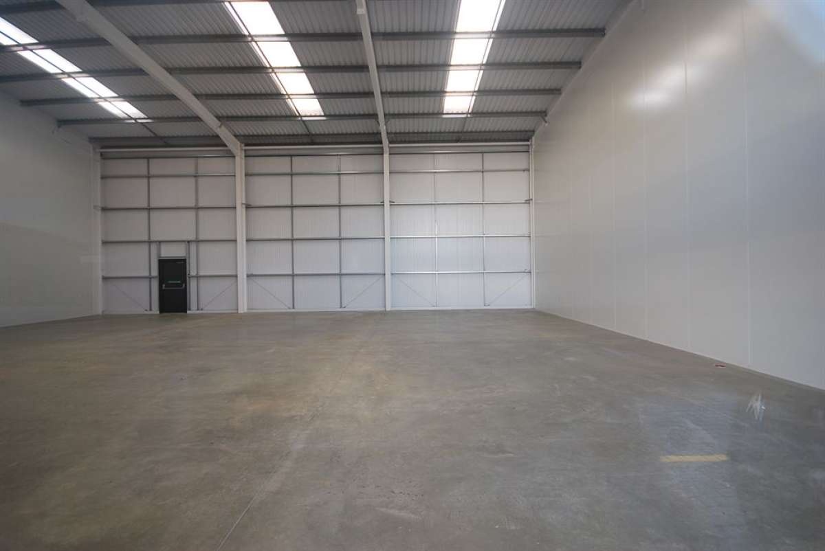 Industrial Unit in Lutterworth - photo 2