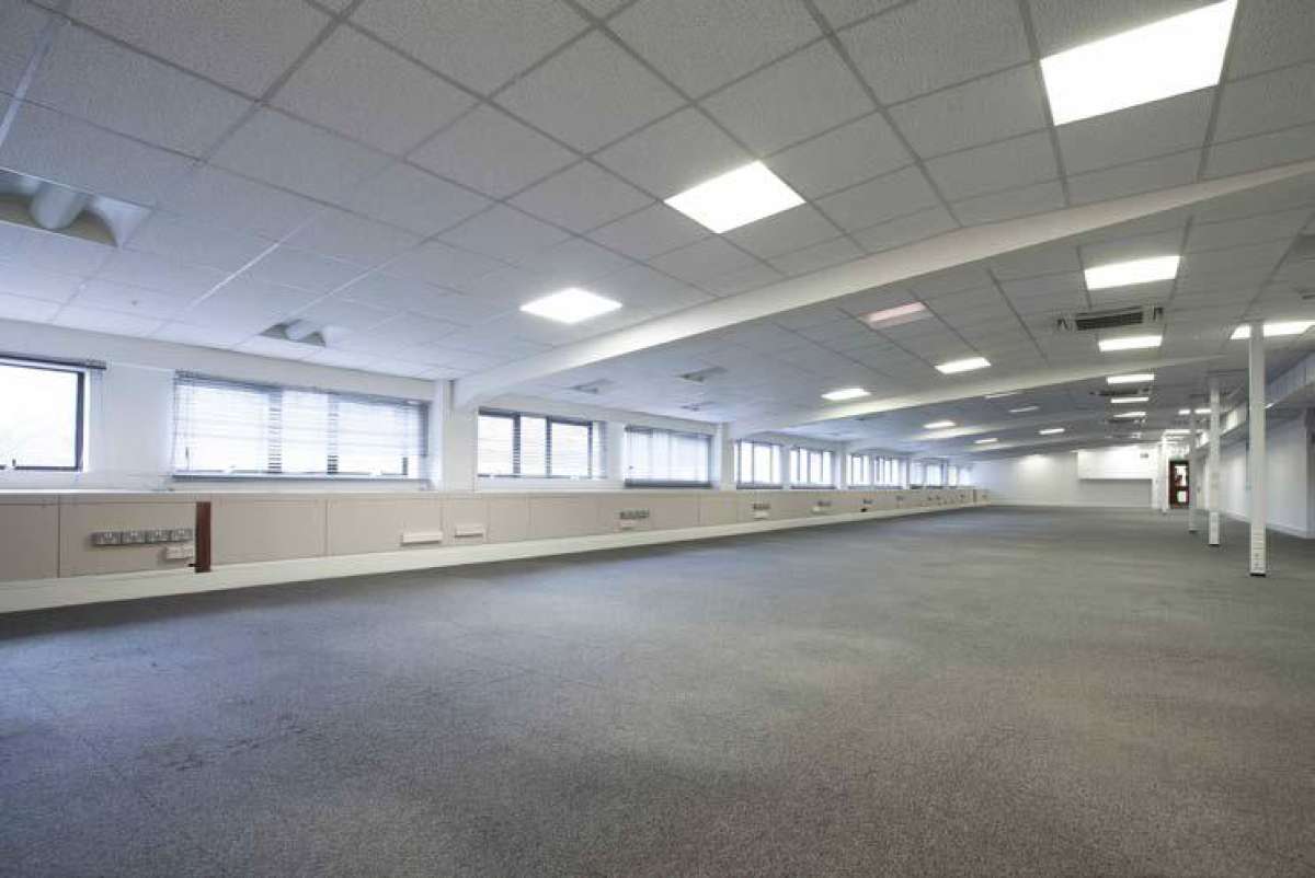 Industrial Unit in Trowbridge - photo 2