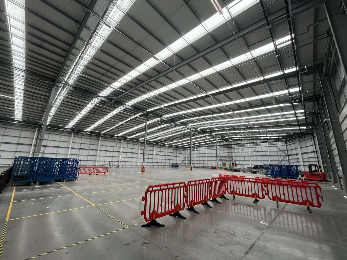 Industrial Unit in Dartford - photo 4