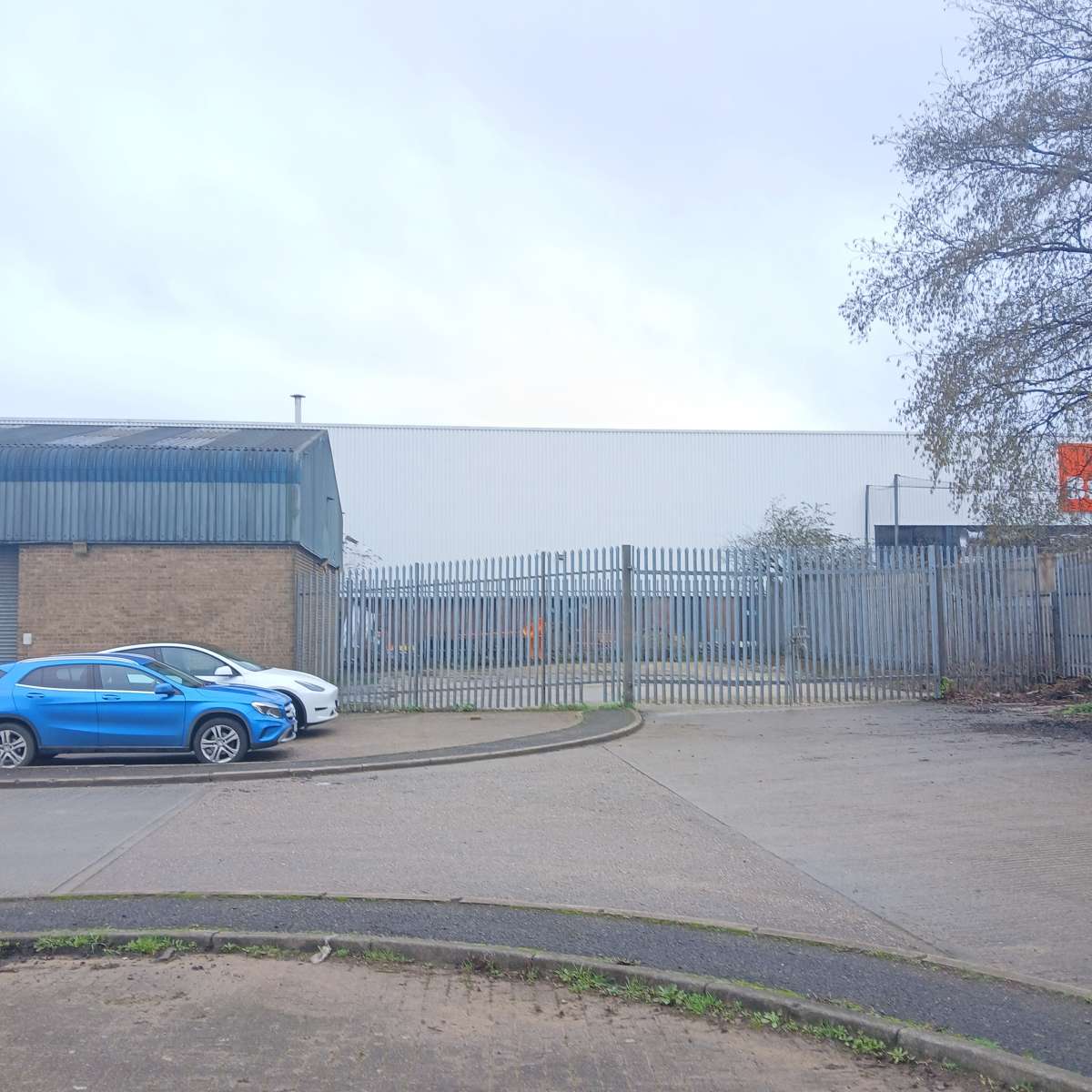 Industrial Unit in Banbury - photo 2