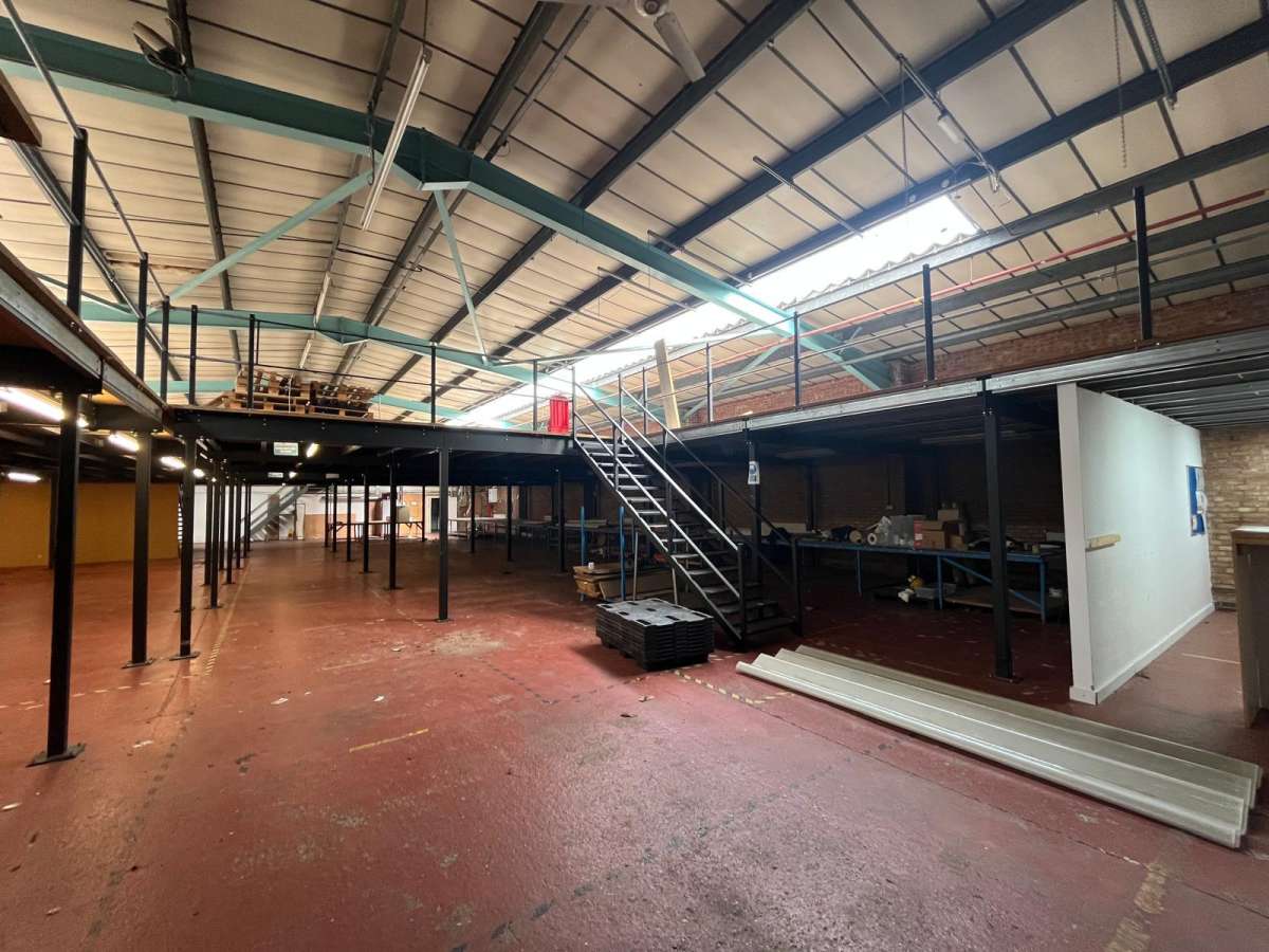 Industrial Unit in Leicester - photo 4
