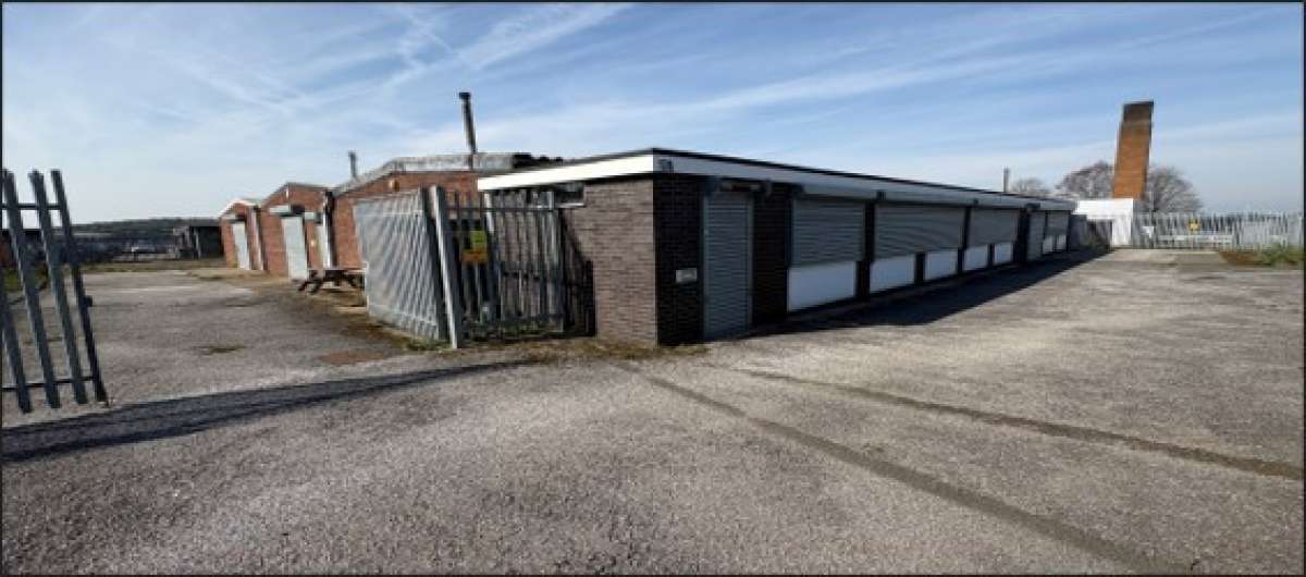 Industrial Unit in Kirkby-In-Ashfield - photo 2