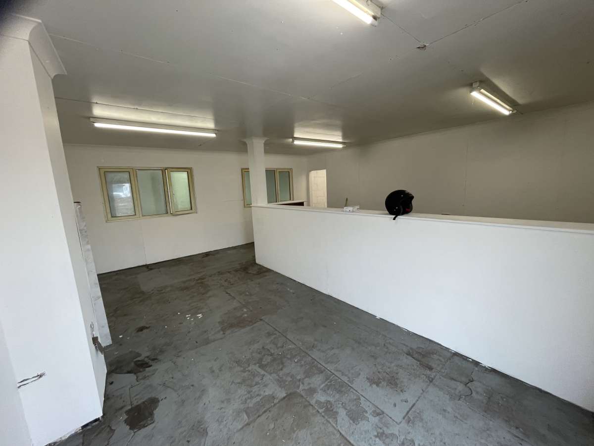 Industrial Unit in Great Yarmouth - photo 3