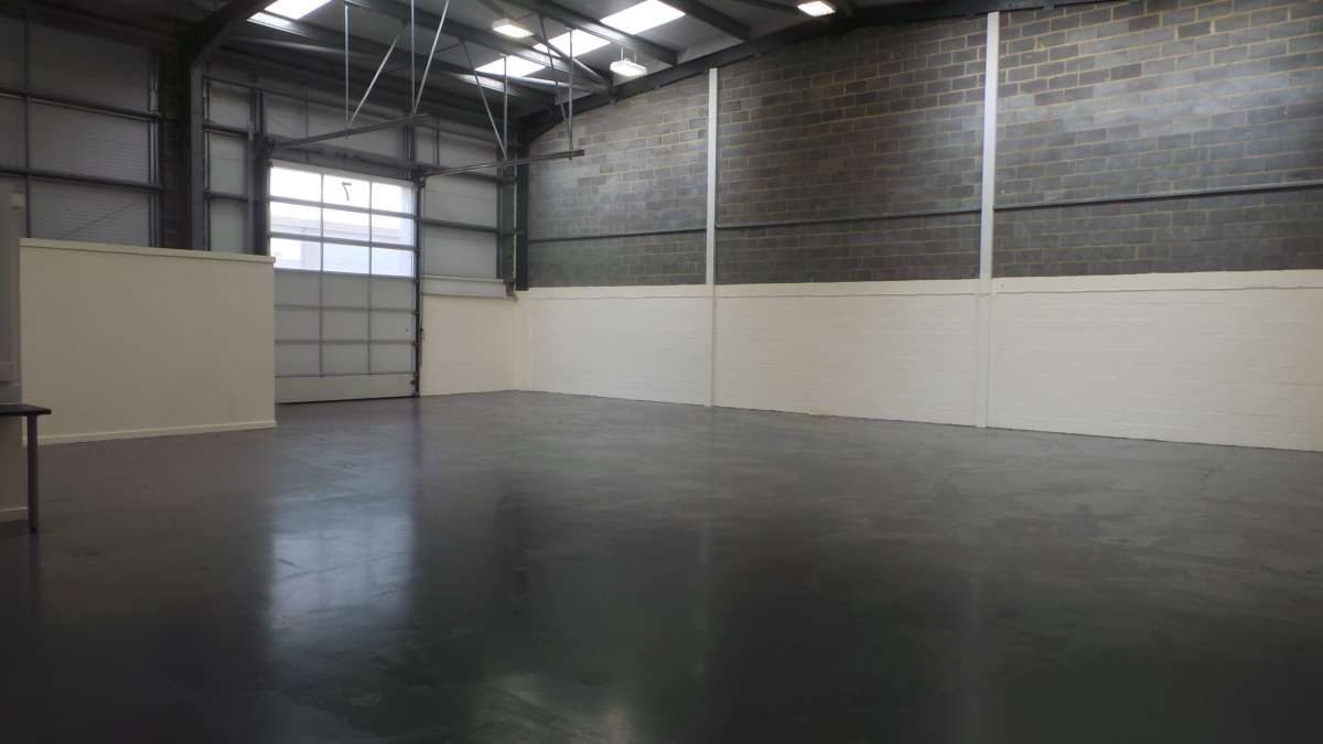 Industrial Unit in Ashford - photo 2