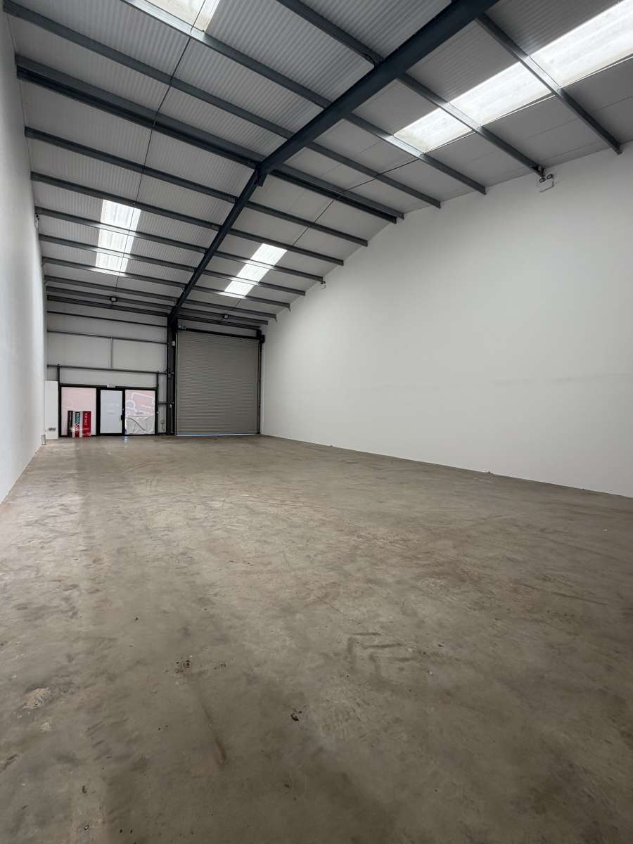 Industrial Unit in King's Lynn - photo 4
