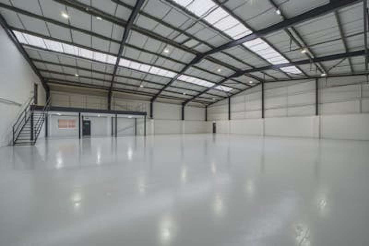 Industrial Unit in Daventry - photo 3