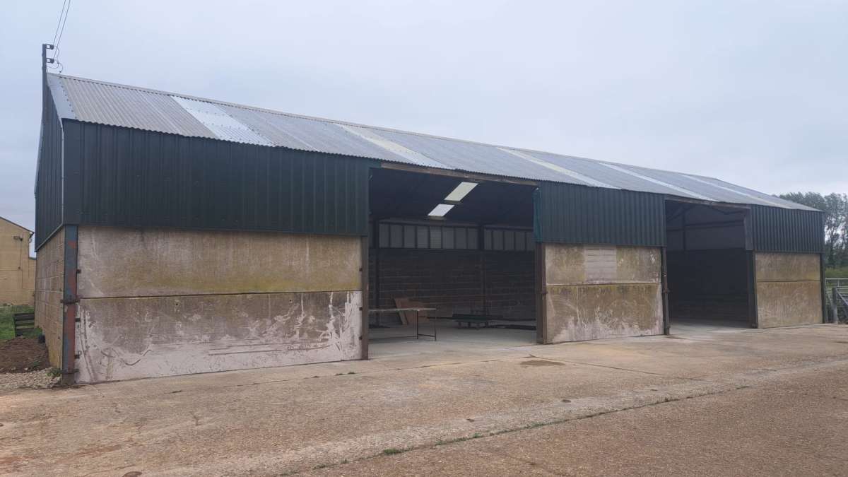 Industrial in Newport Pagnell