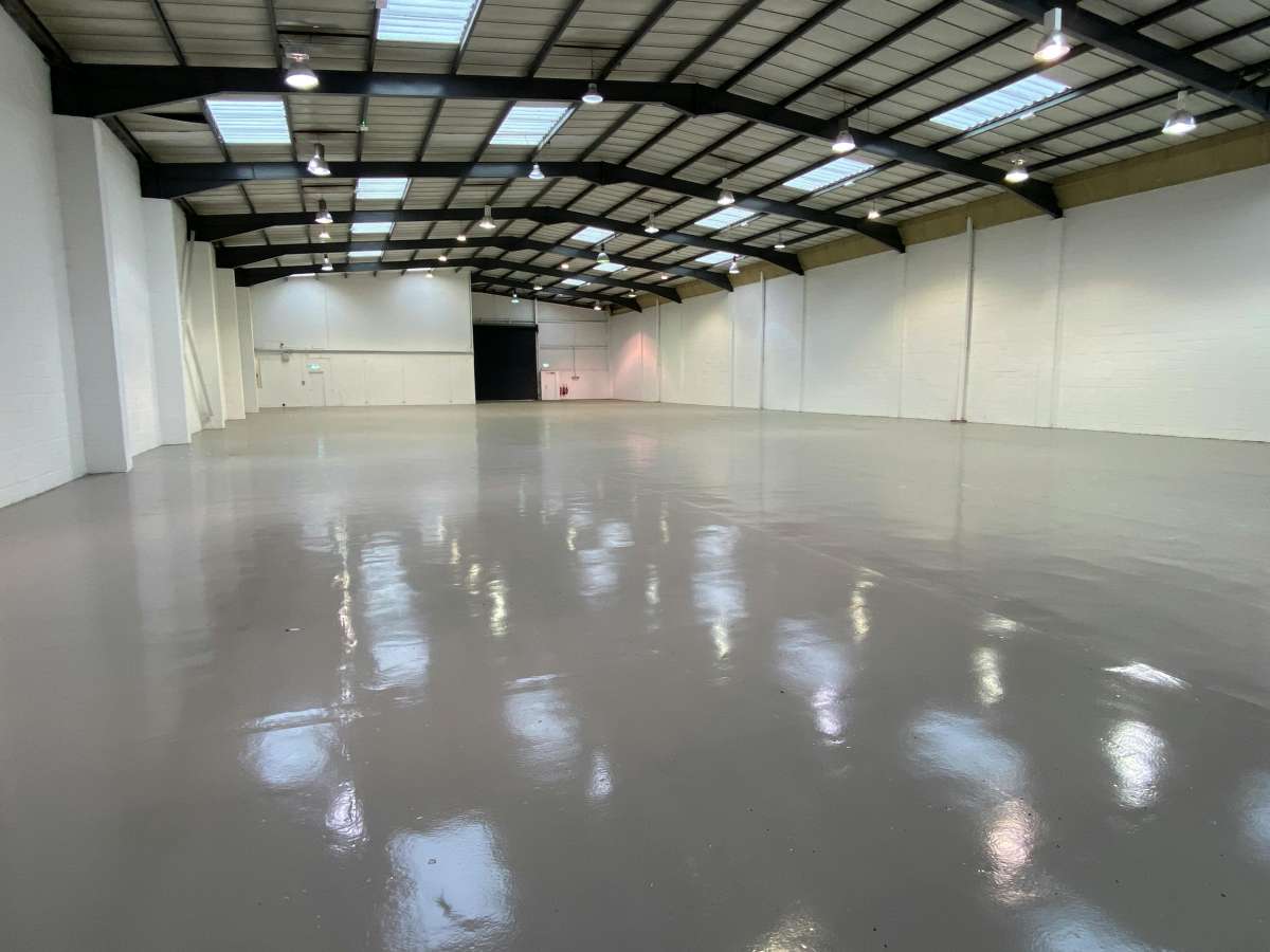 Industrial Unit in Tonbridge - photo 2