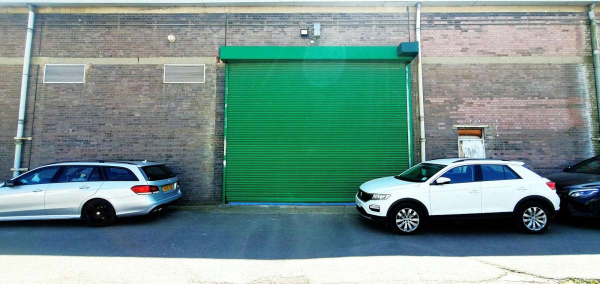 Industrial Unit in London