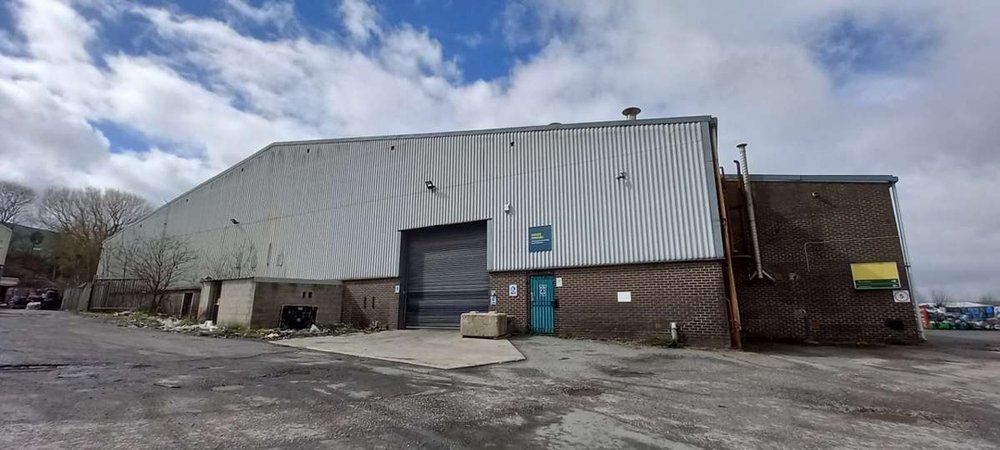 Industrial Unit in Bradford - photo 3