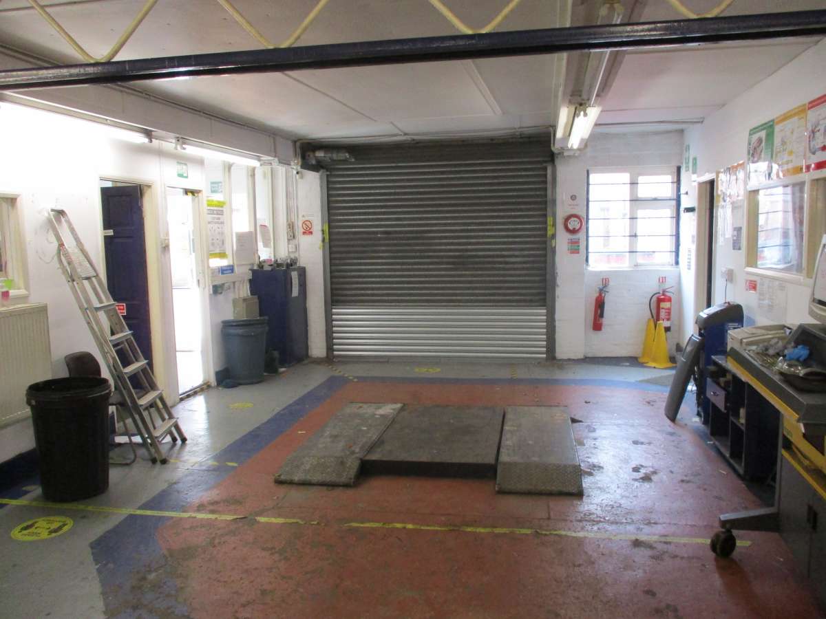 Industrial Unit in Retford - photo 4