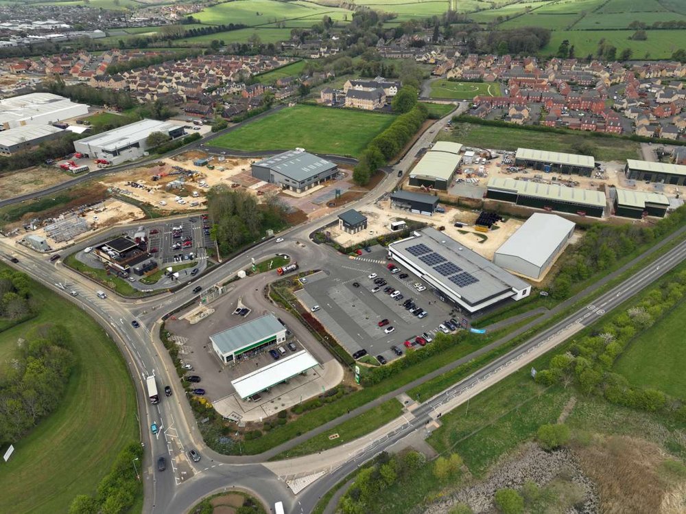 Industrial Unit in Oakham - photo 2