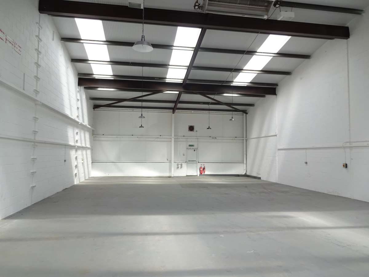 Industrial Unit in Huntingdon - photo 3