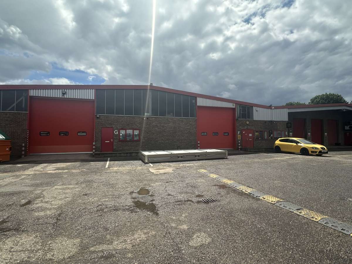Industrial Unit in Peterborough - photo 4