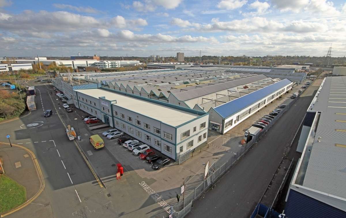 Industrial Unit in Birmingham - photo 2