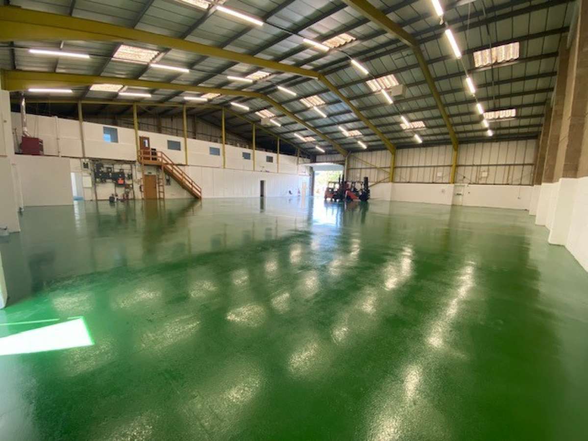 Industrial Unit in St Neots - photo 2