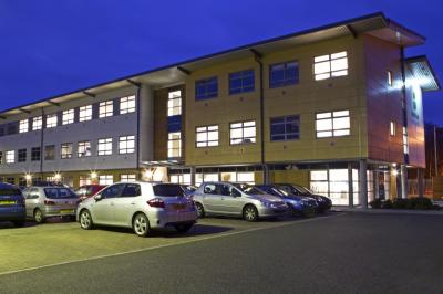 Industrial Unit in Christchurch - photo 3