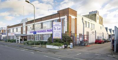 Industrial Unit in London - photo 3