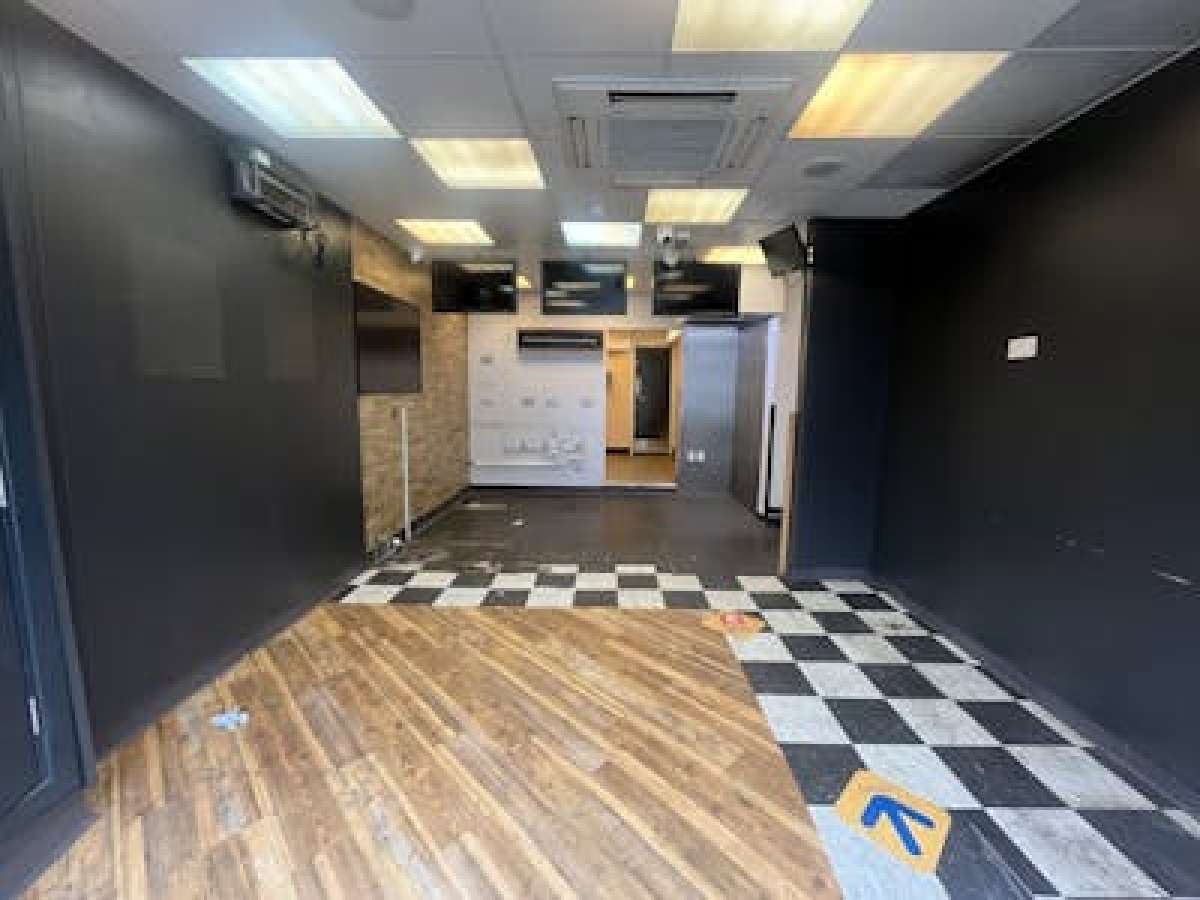 Investment in Greenwich - photo 2