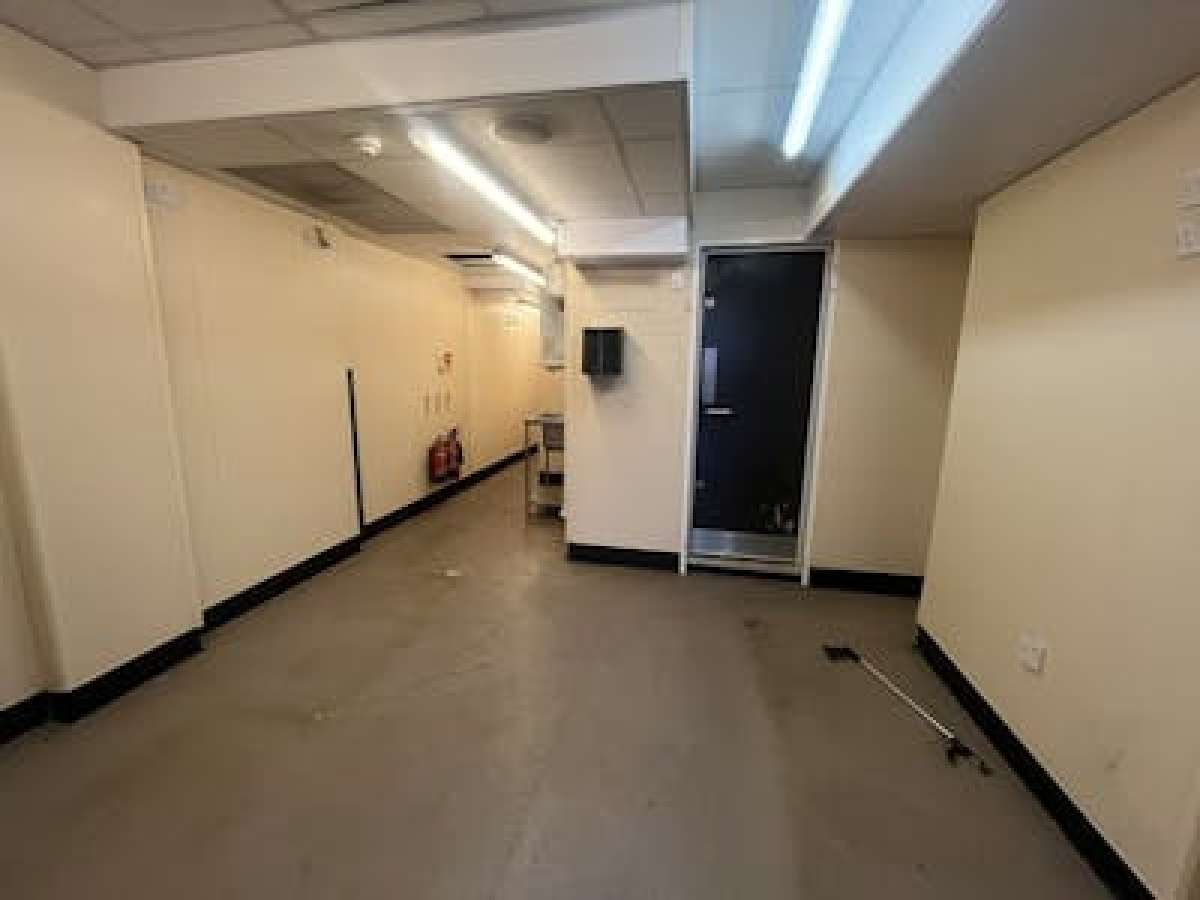 Investment in Greenwich - photo 3