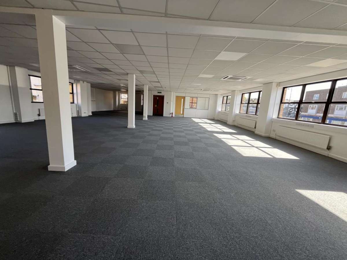 Investment in Ipswich - photo 2