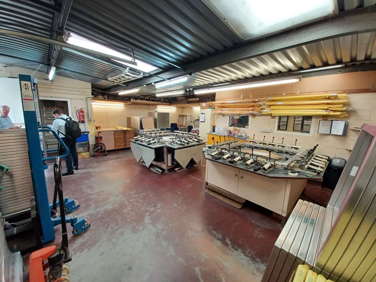 Investment in Croydon - photo 2