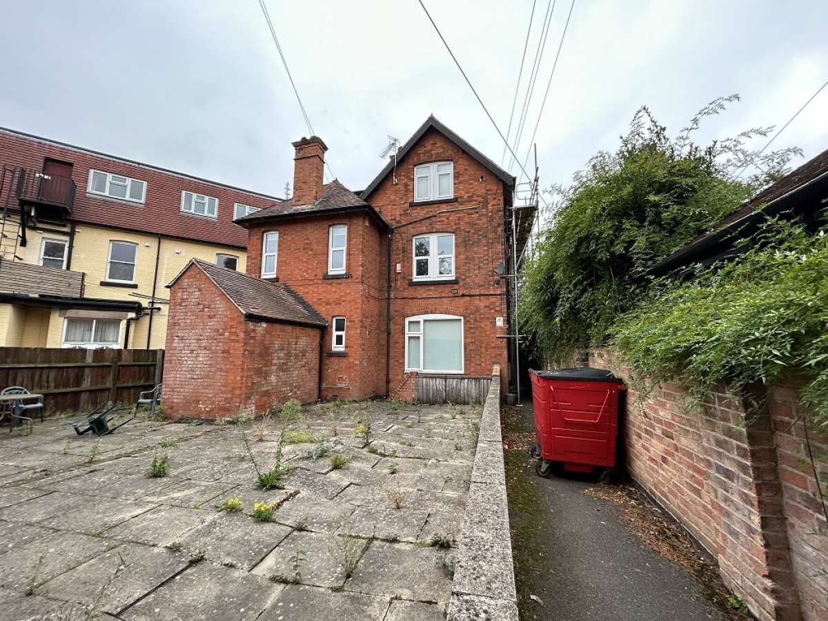 Investment in Derby - photo 3