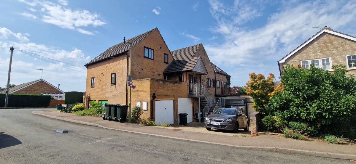 Investment in Banbury - photo 3