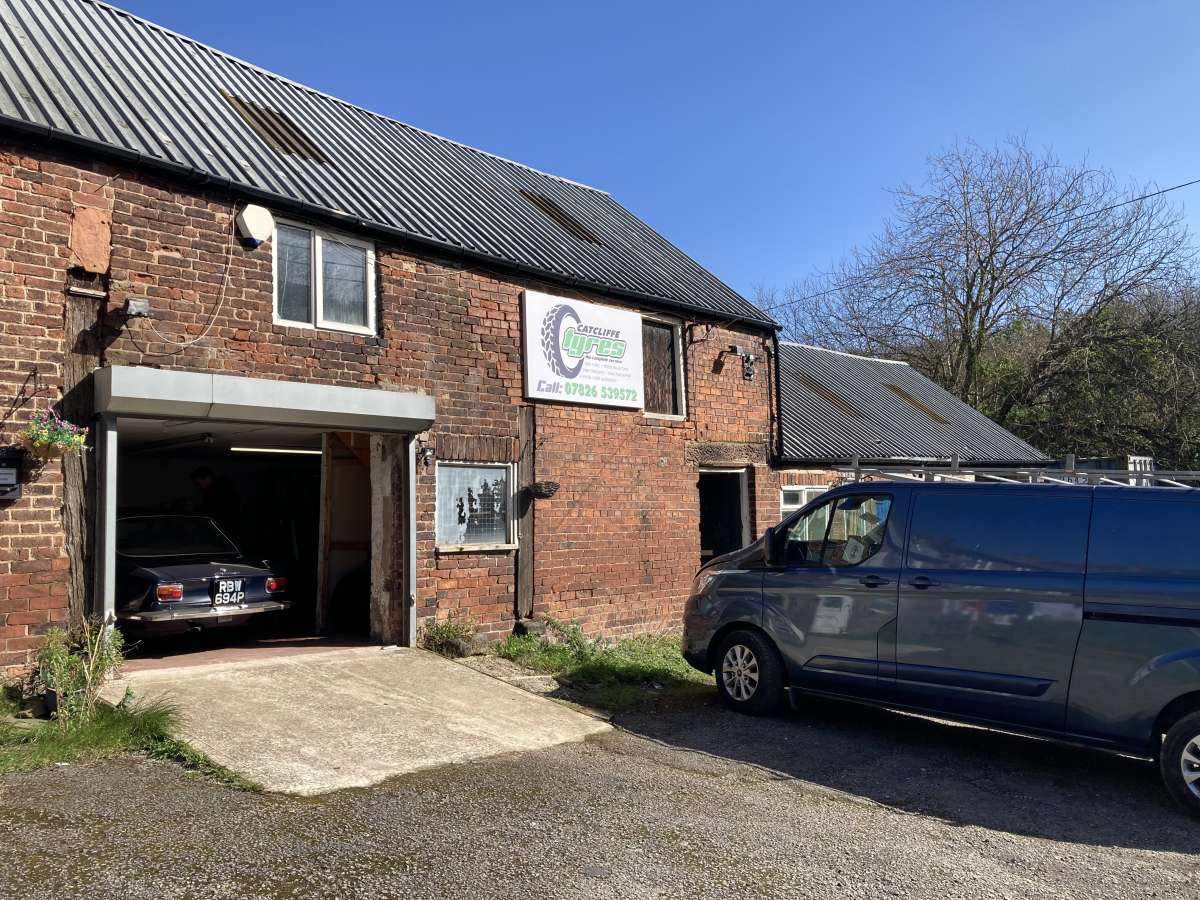 Investment in Catcliffe - photo 3