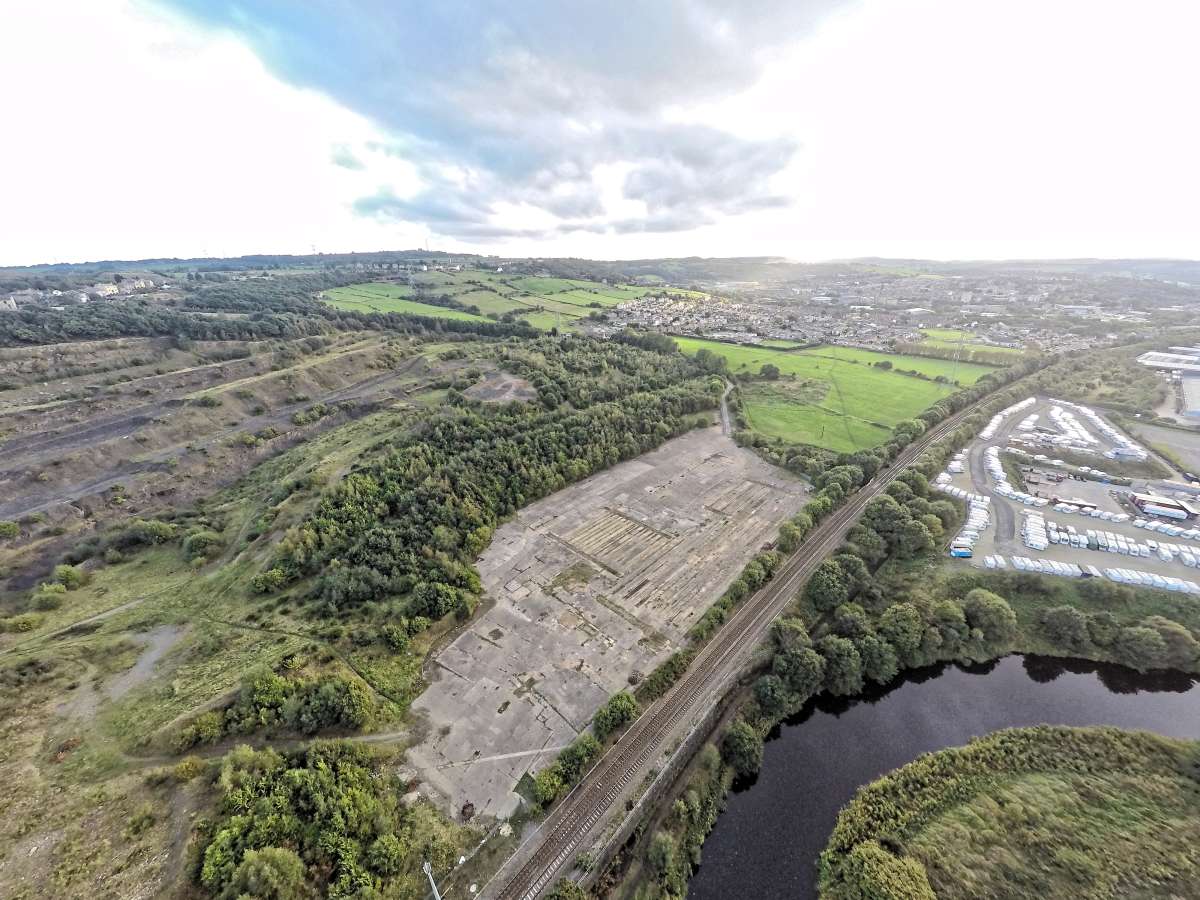 Land in Elland - photo 4