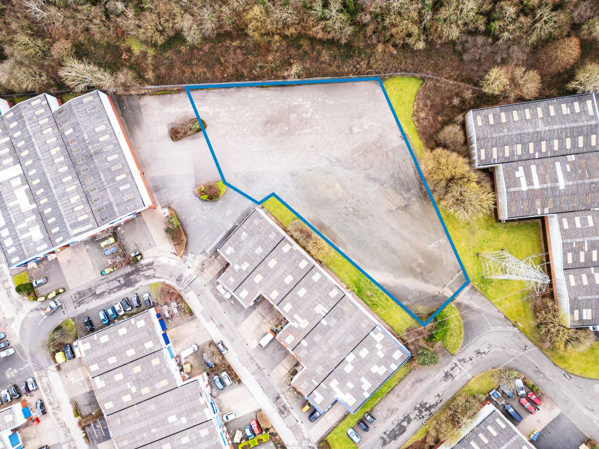 Land in Brierley Hill - photo 2