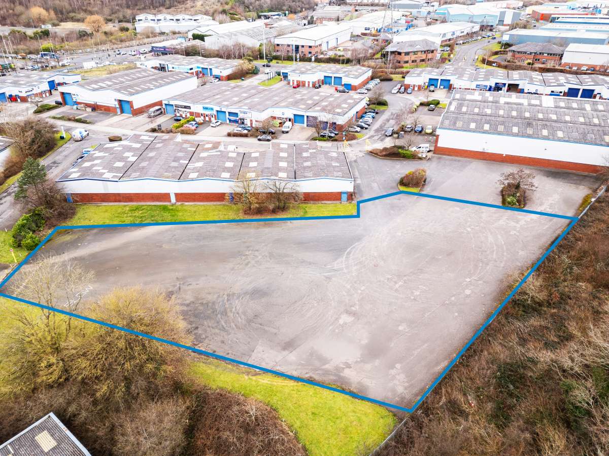 Land in Brierley Hill - photo 3