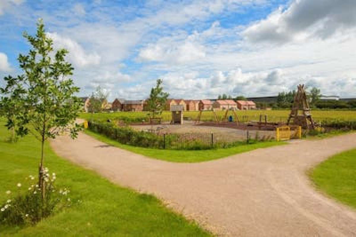 Land in Peterborough - photo 3